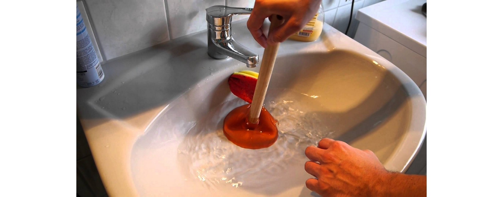 service rapide de déblocage de canalisation à ign y. intervention efficace pour éliminer bouchons et mauvaises odeurs. contactez nos experts pour une solution durable.