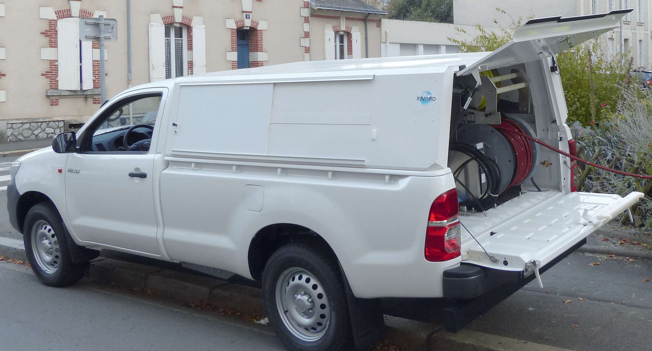 besoin d’un débouchage de canalisation à 91410 ? intervention rapide, professionnelle et efficace pour toutes vos canalisations bouchées. devis gratuit, service 24/7.