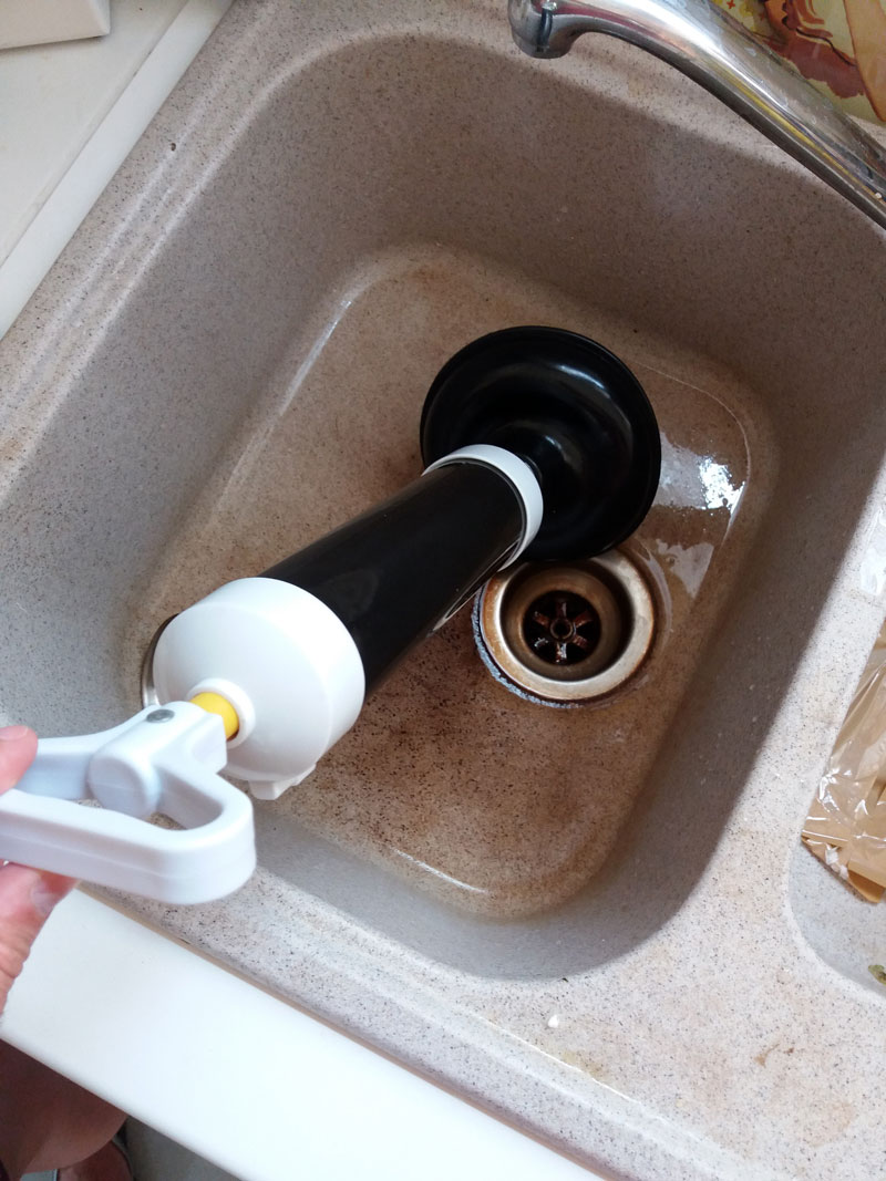 debouchage-evier-91150-1 Débouchage évier Puiselet-le-Marais (91150) : solution rapide pour un évier impeccable !