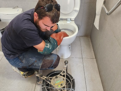 debouchage-wc-boissy-3 Débouchage wc à Boissy-sous-Saint-Yon (91790) : dites adieu aux bouchons rapidement !