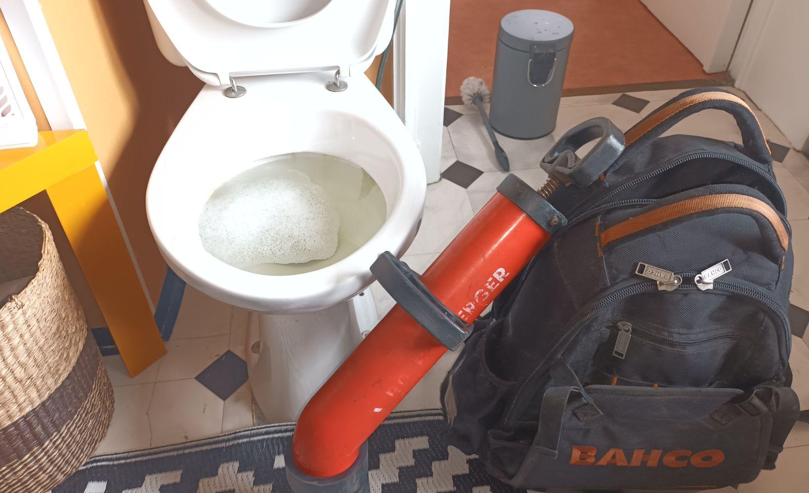 debouchage-wc-etrechy-2 Débouchage wc à Étréchy (91580) : solutions rapides et efficaces pour vos urgences