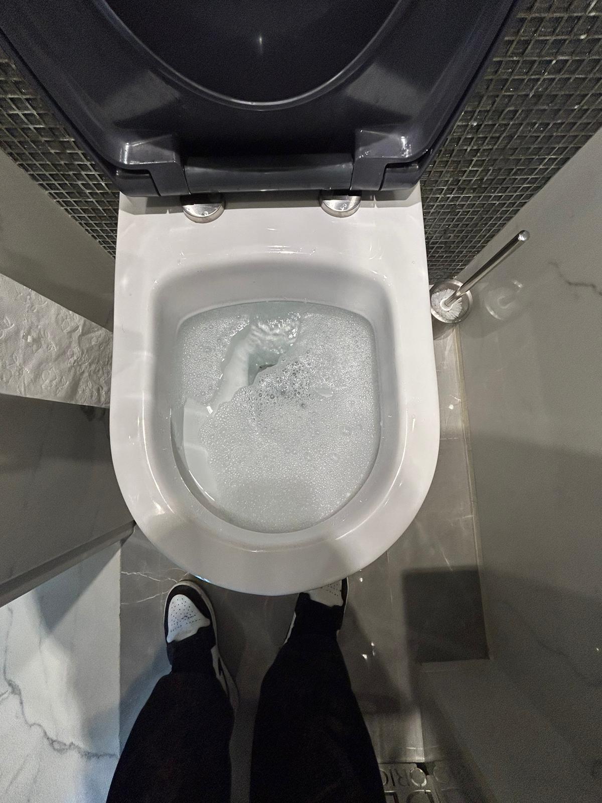 debouchage-wc-urgent-val-saint-germain-1 Débouchage wc Le Val-Saint-Germain : solution rapide et efficace pour vos urgences sanitaires