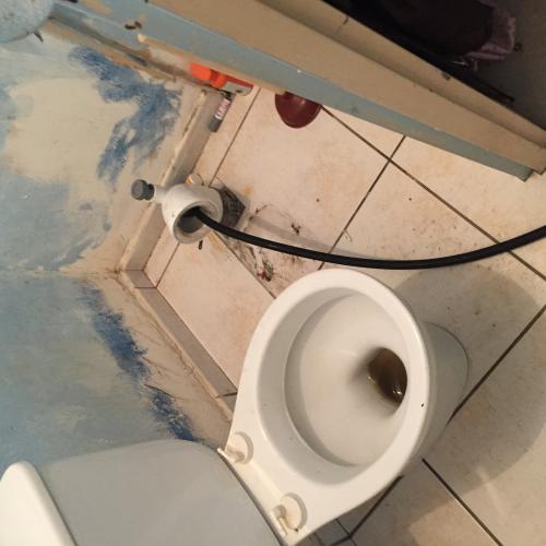 debouchage-wc-villeneuve-1 Débouchage wc à Villeneuve-la-Garenne : solutions rapides et garanties pour vos urgences