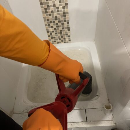 degorgement-wc-guigneville-3 Dégorgement wc à Guigneville-sur-Essonne : dites adieu aux bouchons et aux mauvaises odeurs rapidement !