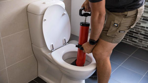 besoin d’un dégorgement wc à morigny ? intervention rapide et efficace pour déboucher vos toilettes avec des solutions professionnelles. devis gratuit et déplacement rapide.