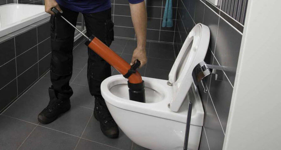 besoin d'un dégorgement wc à sèvres ? intervention rapide et efficace pour déboucher vos toilettes. service professionnel, devis gratuit, satisfaction garantie.