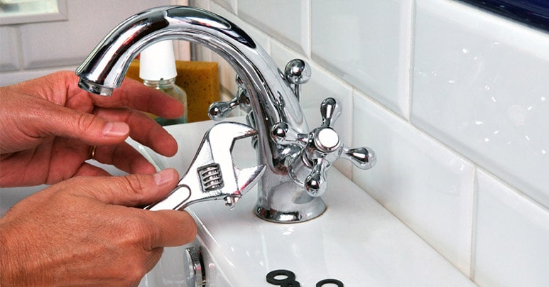 apprenez étape par étape comment démonter un robinet en toute sécurité et facilement grâce à notre guide pratique. conseils, outils nécessaires et astuces pour réussir votre réparation.