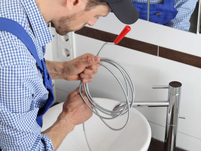 depannage-chauffe-eau-fontenay-2 Dépannage chauffe-eau à Fontenay-le-Vicomte : un service rapide pour retrouver votre confort