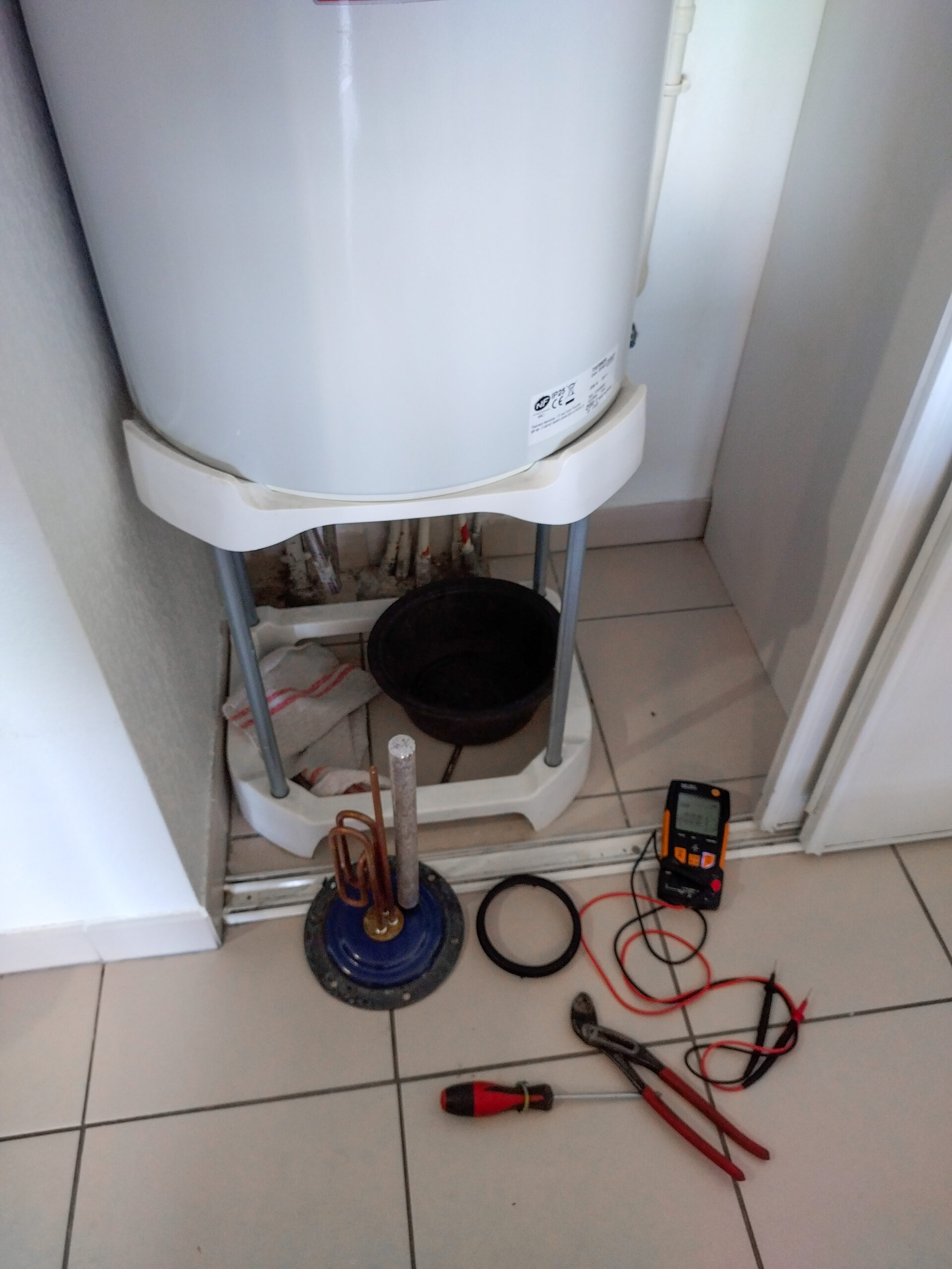 besoin d'un dépannage rapide de votre chauffe-eau à gometz ? profitez d'une intervention efficace par un expert local pour réparer ou remplacer votre chauffe-eau. service disponible 7j/7, devis gratuit !