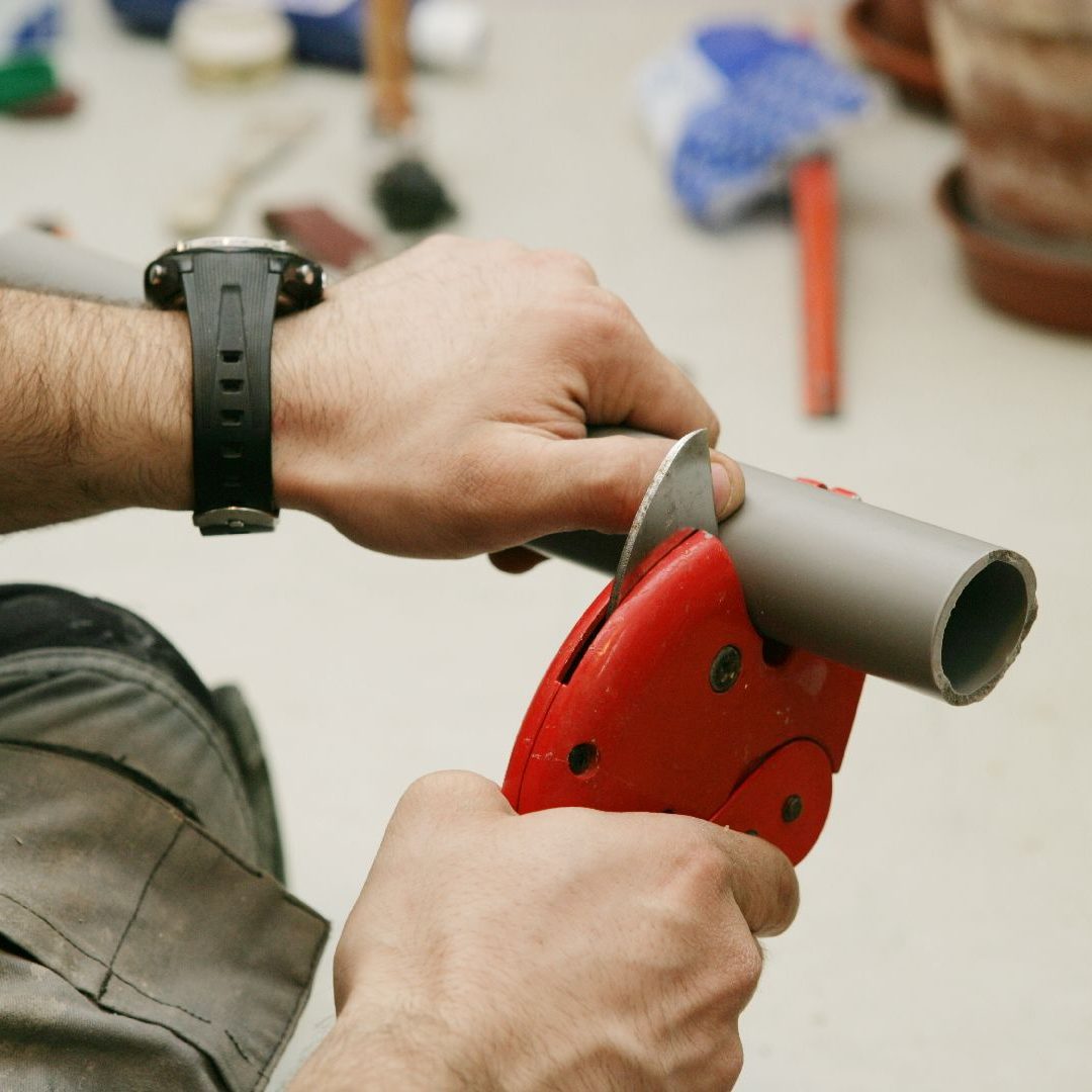 devis-plombier-91150-2 Devis plombier La Forêt-Sainte-Croix (91150) : obtenez votre tarif personnalisé en quelques clics