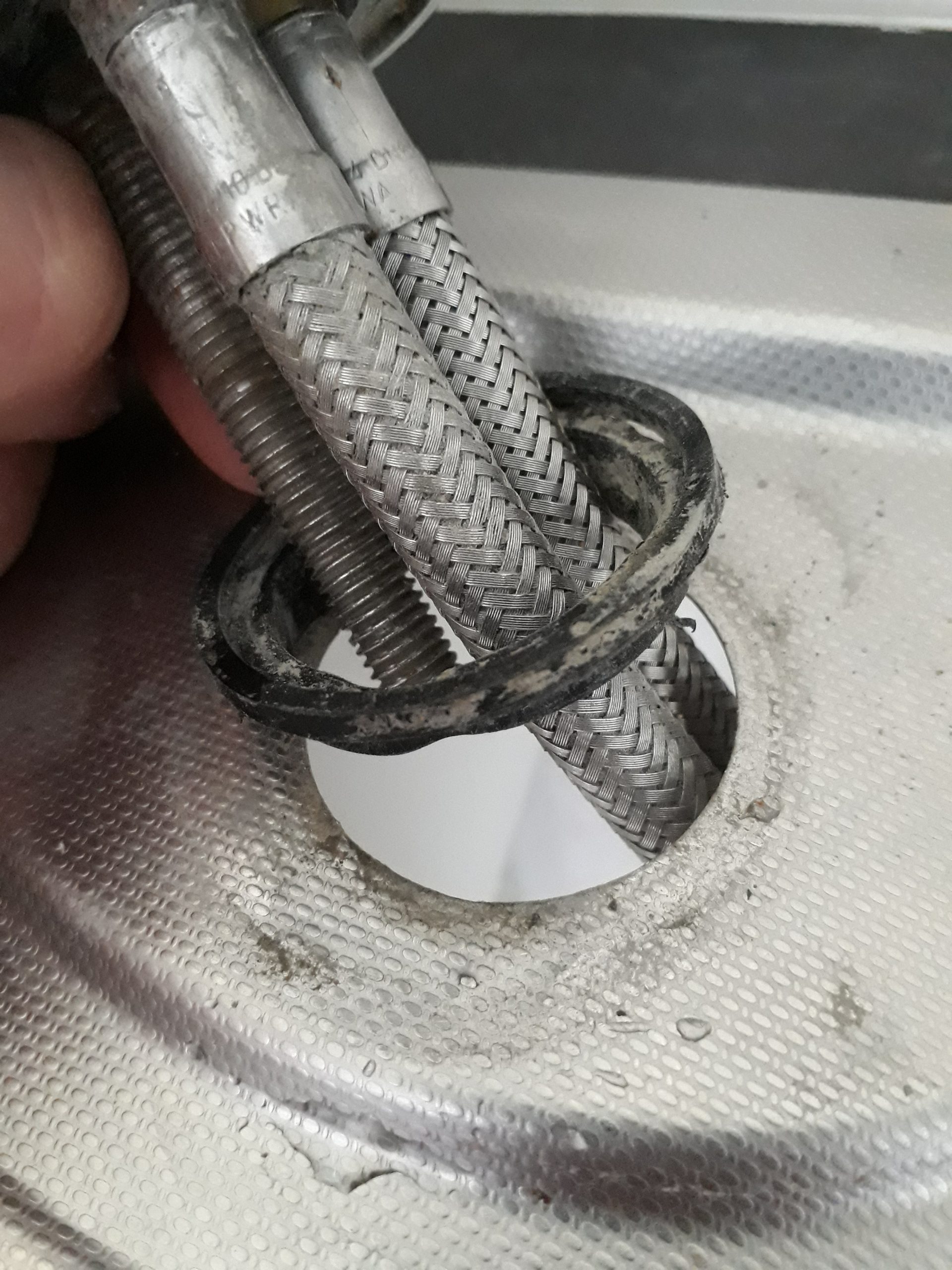 joint-evier-2-scaled joint robinet evier