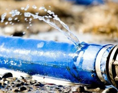 plombiers-urgence-paris-7-1 Plombier urgence à Paris 7 : notre sélection des prestataires les mieux notés