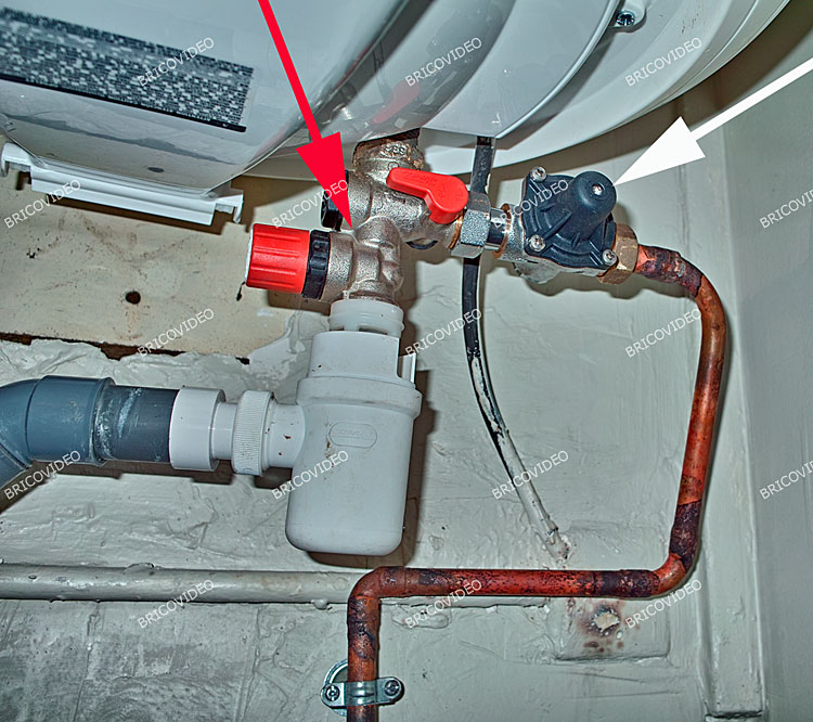 reducteur-pression-chauffe-eau-1 reducteur de pression chauffe eau electrique