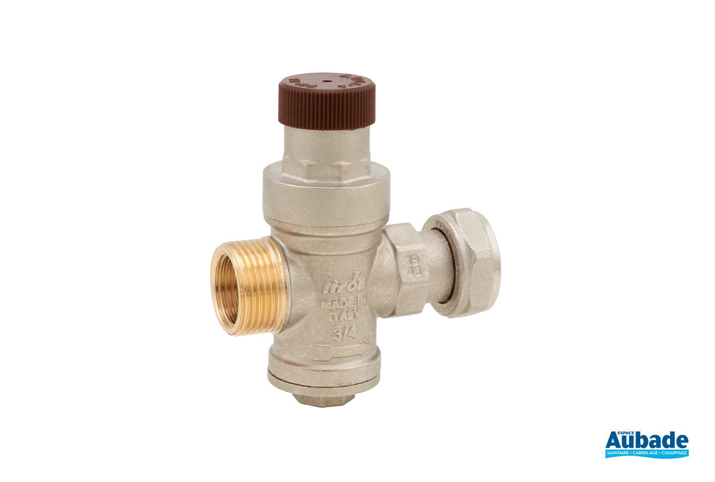 découvrez comment un réducteur de pression pour eau chaude permet d’optimiser la sécurité de votre installation, de réduire la consommation d’eau et d’éviter les surtensions dans vos appareils sanitaires.