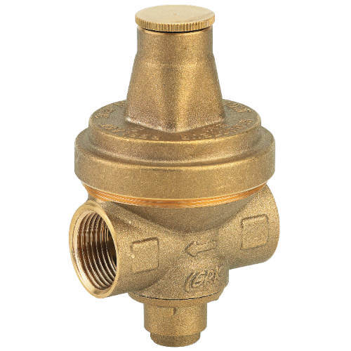 découvrez le fonctionnement, l'utilité et les avantages d’un réducteur de pression pour protéger vos installations et garantir une pression d’eau optimale à la maison ou en industrie.