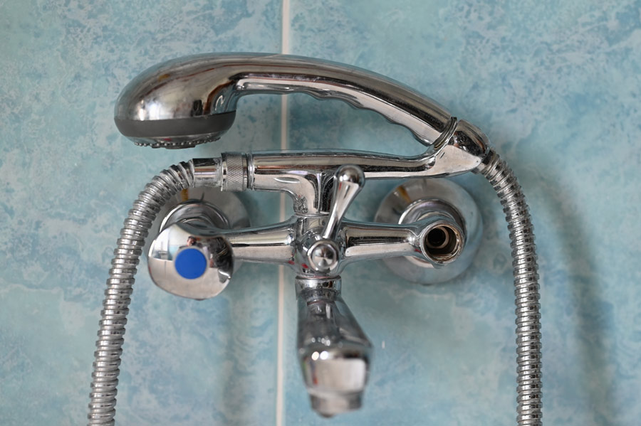 remplacer-mitigeur-1 changer mitigeur lavabo