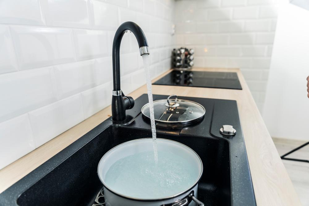 robinet-saclas-astuces-1 Changez votre robinet à Saclas (91690) : astuces pour une installation rapide et économique