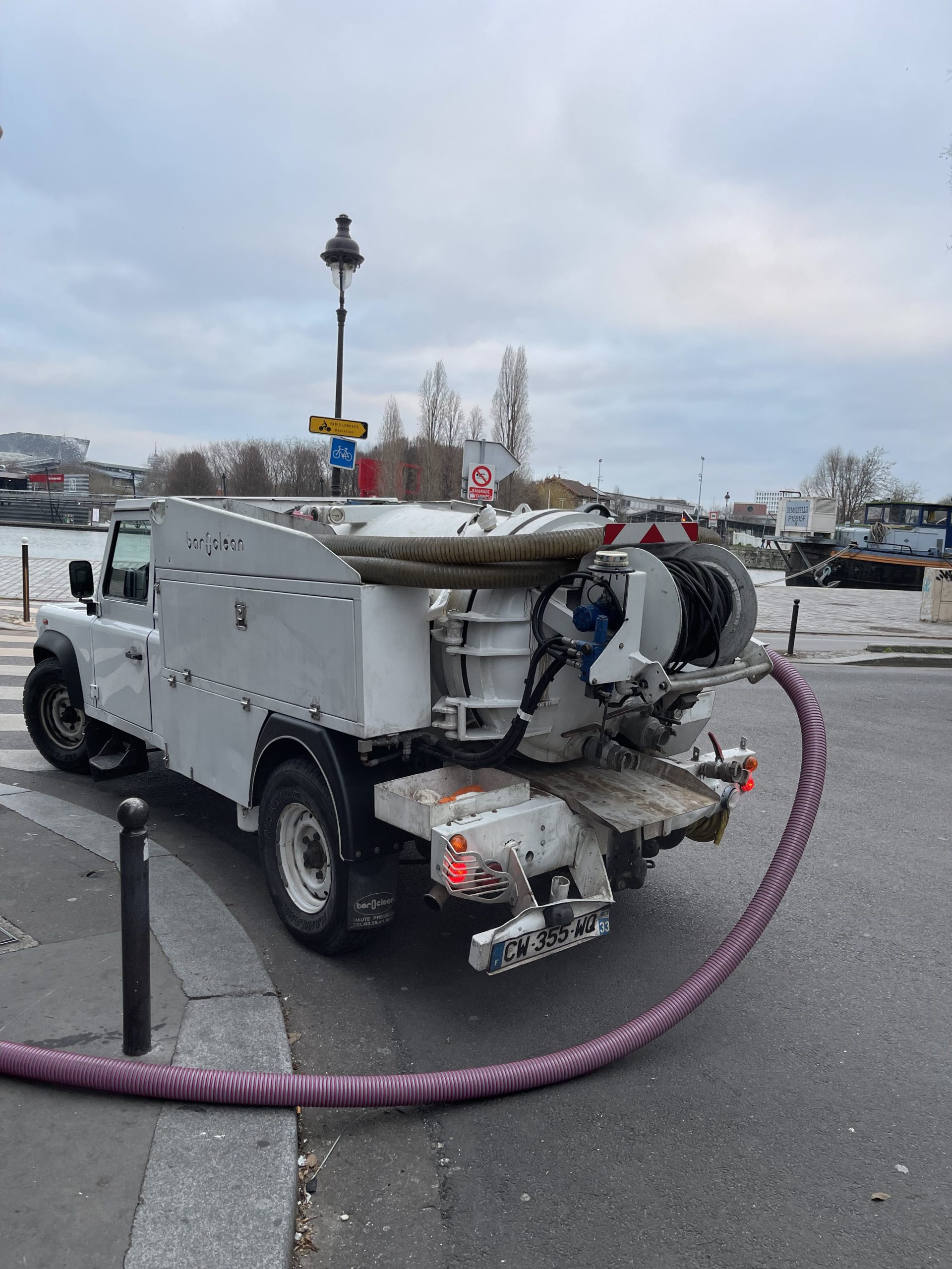 degorgement-wc-mandres-les-roses-2-scaled Dégorgement wc à Mandres-les-Roses (94520) : solution rapide et efficace pour vos sanitaires