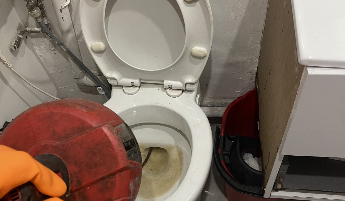 degorgement-wc-villeneuve-3 Dégorgement wc à Villeneuve-Saint-Georges (94190) : solution rapide et efficace pour vos canalisations bouchées
