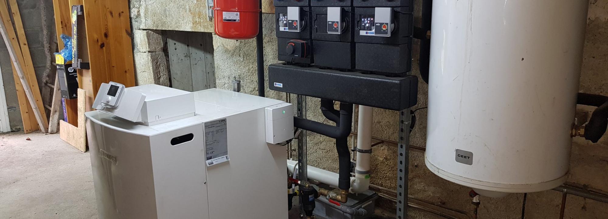 depannage-chauffe-eau-saint-sulpice-1 Dépannage chauffe-eau à Saint-Sulpice-de-Favières : service rapide et efficace garanti