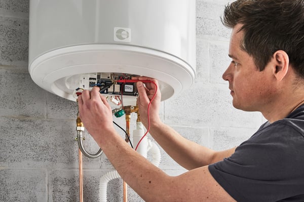 plombier-saint-mande-1 Dépannage plombier à Saint-Mandé (94160) : solutions rapides pour tous vos problèmes !