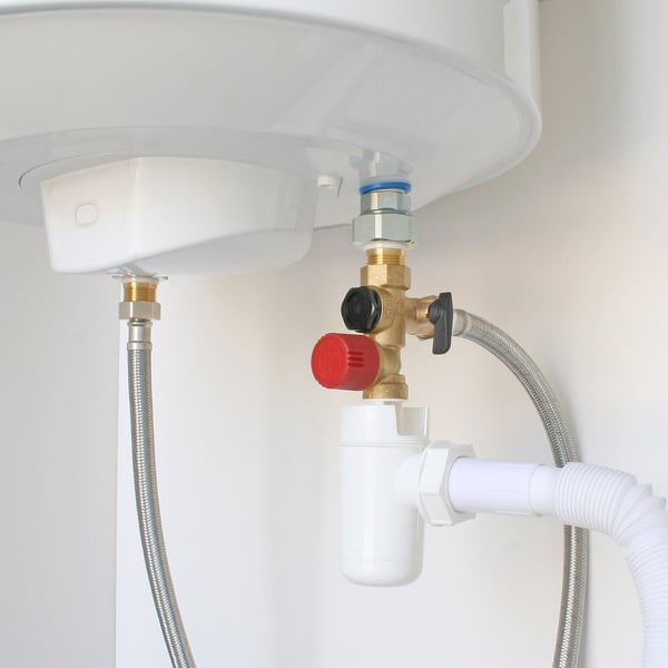 plombier-savigny-sur-orge-1 Intervention rapide de plombier à Savigny-sur-Orge : dépannage efficace garanti !