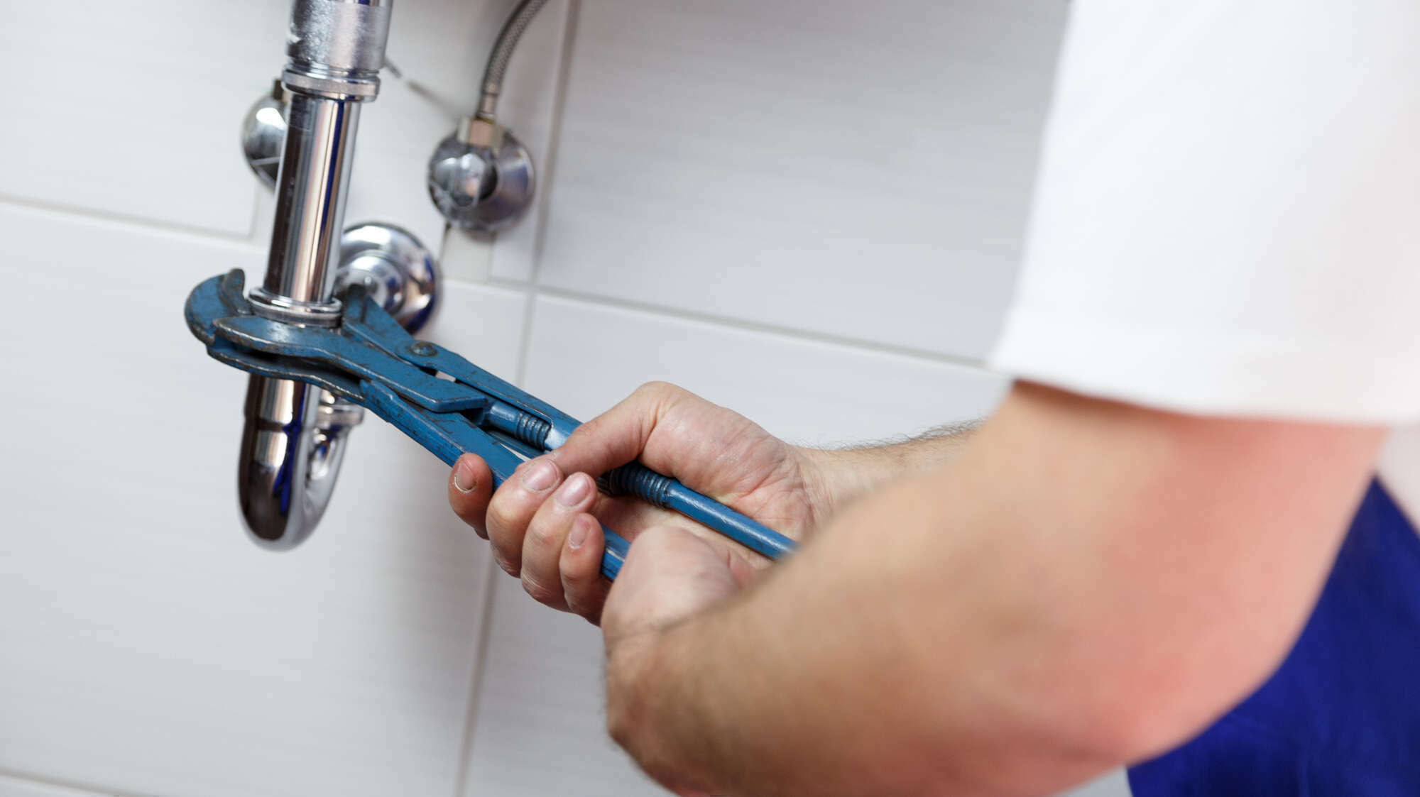 prix-plombier-paris-75010-2 Combien coûte l’intervention d’un plombier à Paris 75010 ?