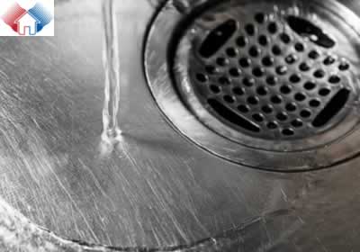 debouchage-canalisations-paris-75001-2 Services de débouchage de canalisations dans le 1er arrondissement de Paris (75001) : Solutions rapides et efficaces