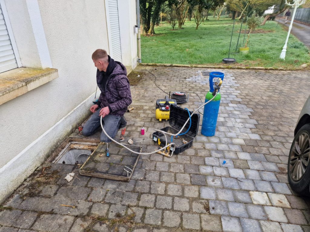 reparation-fuites-eau-saint-germain-2 Solutions efficaces pour la réparation des fuites d'eau à Saint-Germain-sous-Doué (77169